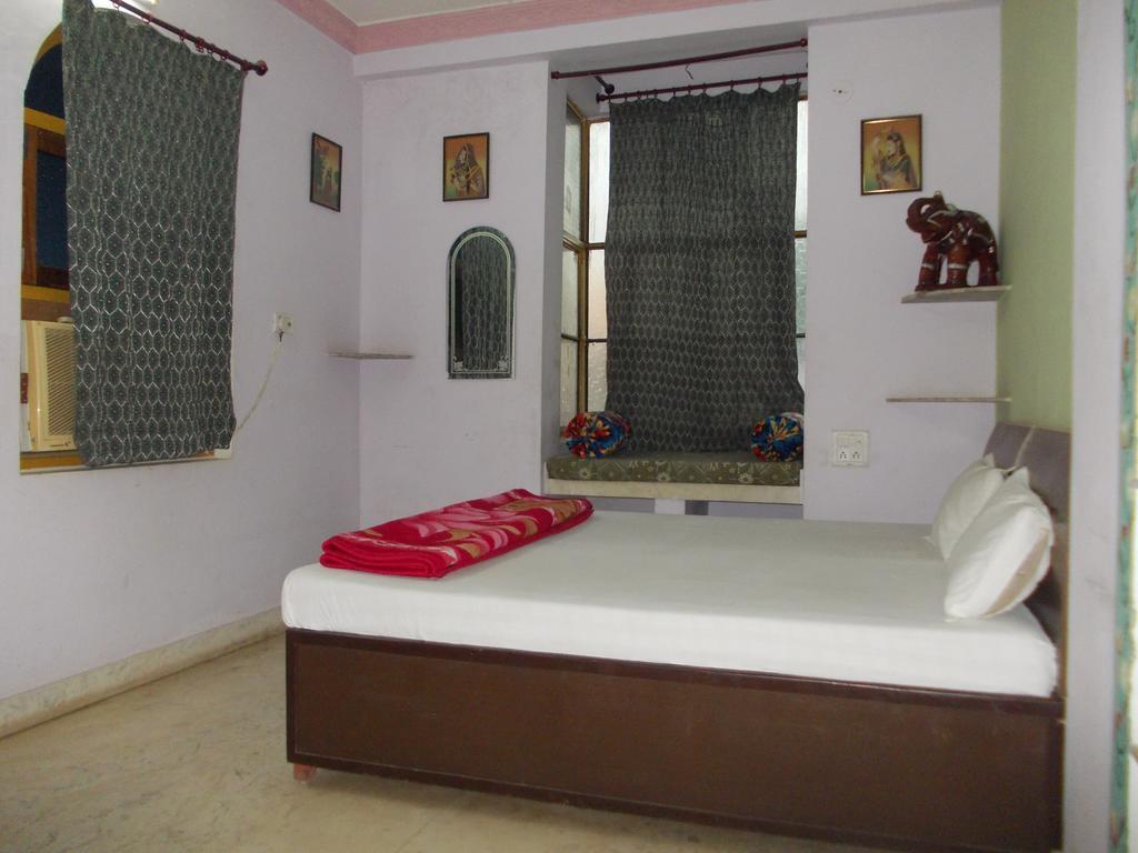 Raj Mahal Guest House Būndi Eksteriør billede